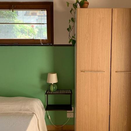 Bed and Breakfast La Stanza In Giardino Cava deʼ Tirreni Exterior foto
